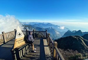 fansipan-base-camp-night-camping-vietnam